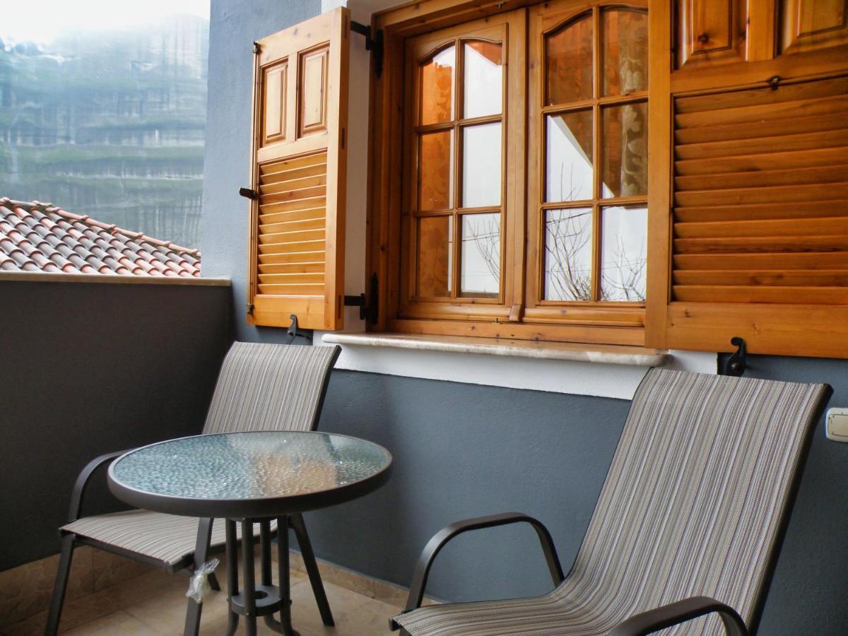 Elenas Meteora Balcony Apartamento Kalambaka Exterior foto